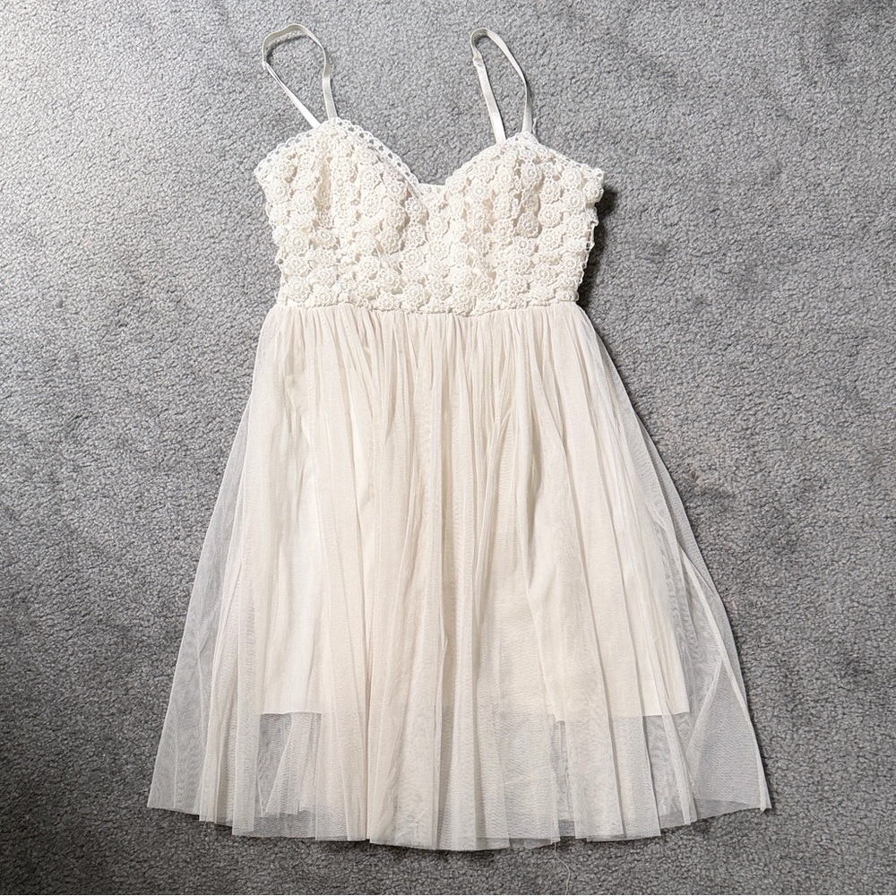 Olive Tree Elegant Cream Lace Mini Dress